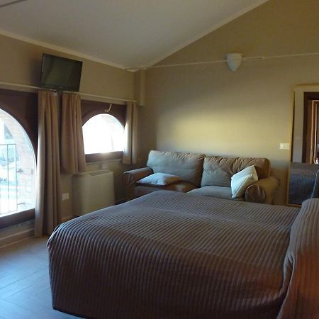Agriturismo Boschi Celati Roncaglia Zewnętrze zdjęcie